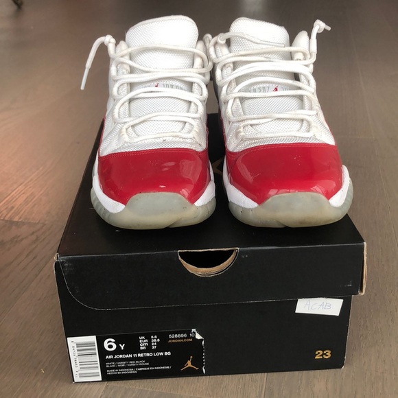 Cherry Red Air Jordan 11 low - Picture 2 of 5